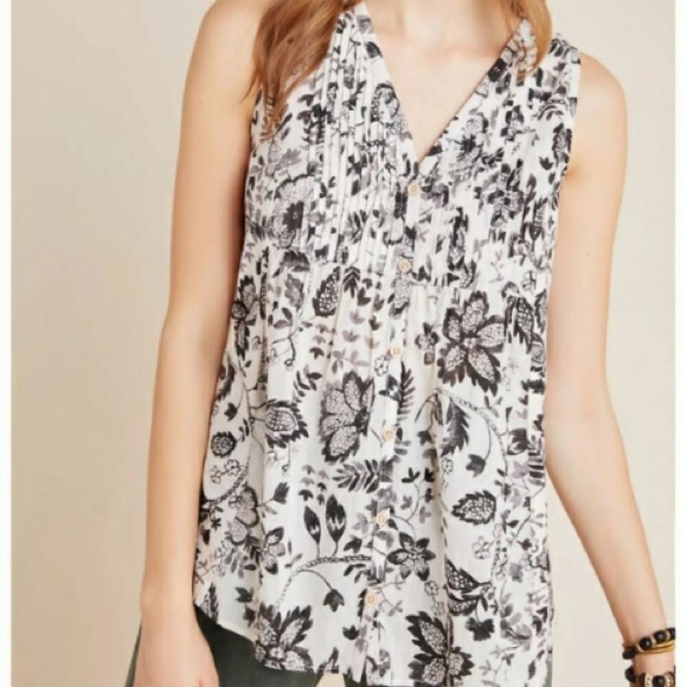 Anthropologie Maeve Bailee Black Floral Print Pleated Sleeveless Tank Size Small